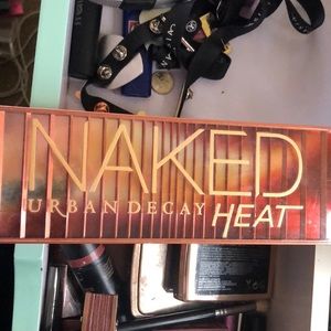 Naked heat by urban decay